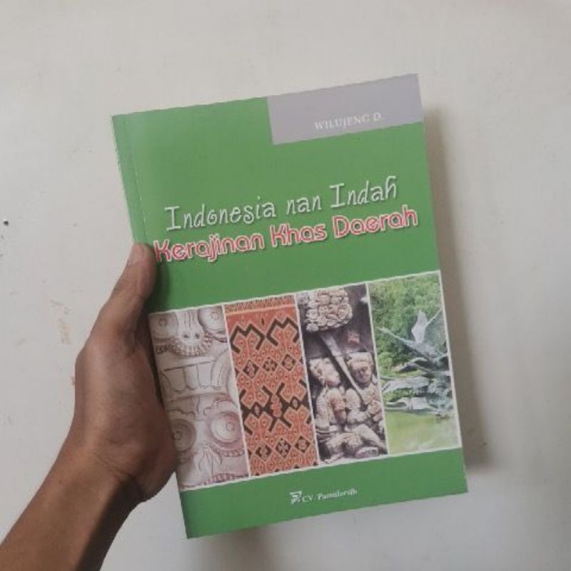 

Buku kerajinan khas daerah