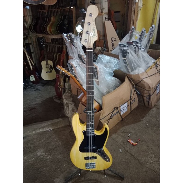 Bass Fender Jazz Elektrik