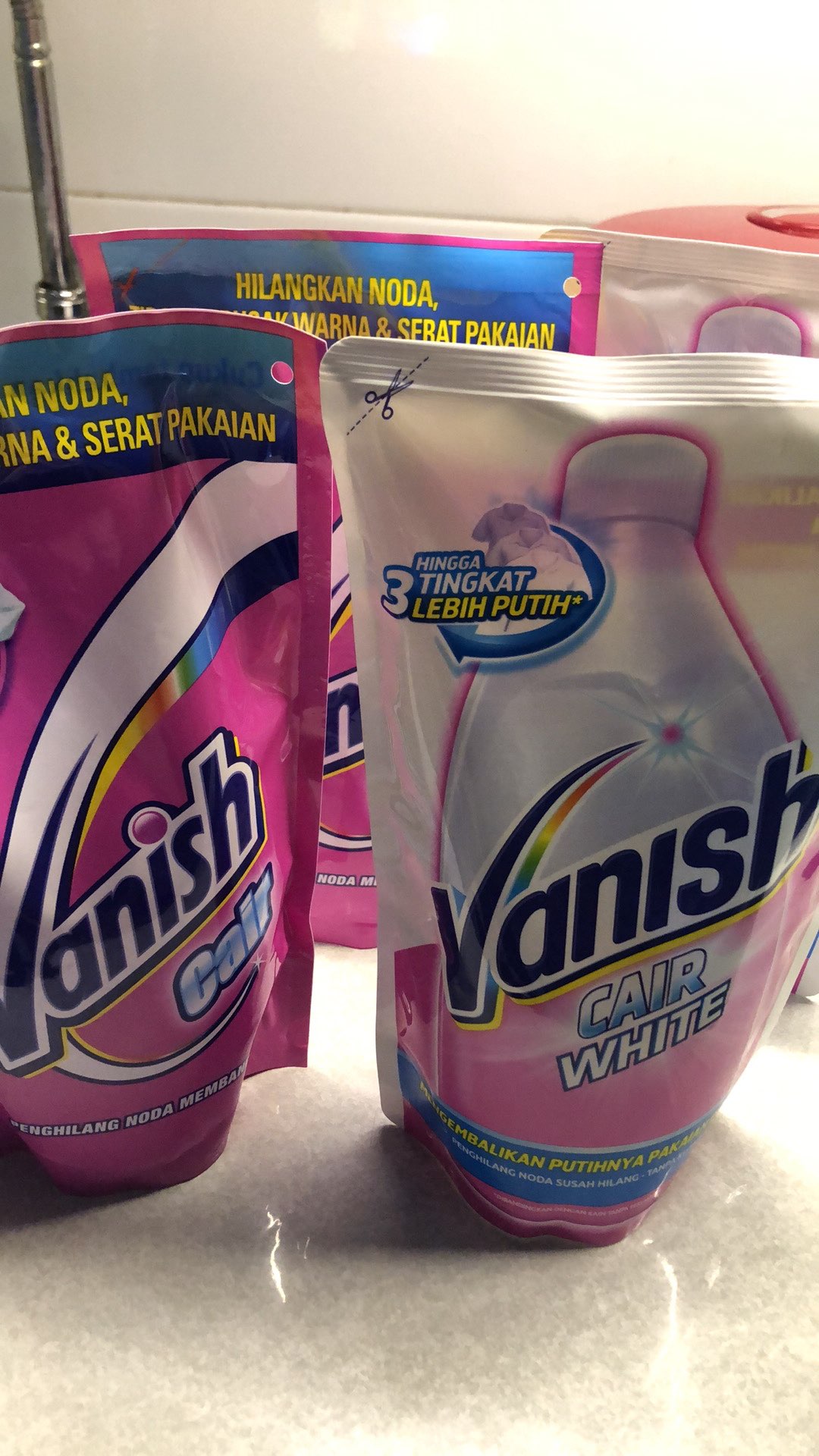 Vanish 425 ml x 2 + Vanish White 425 ml x 2 | Shopee Indonesia