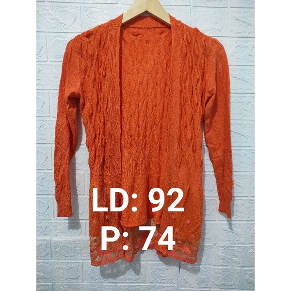 Thrift Cardigan Rajut dan Atasan Wanita (Preloved) (008)-18