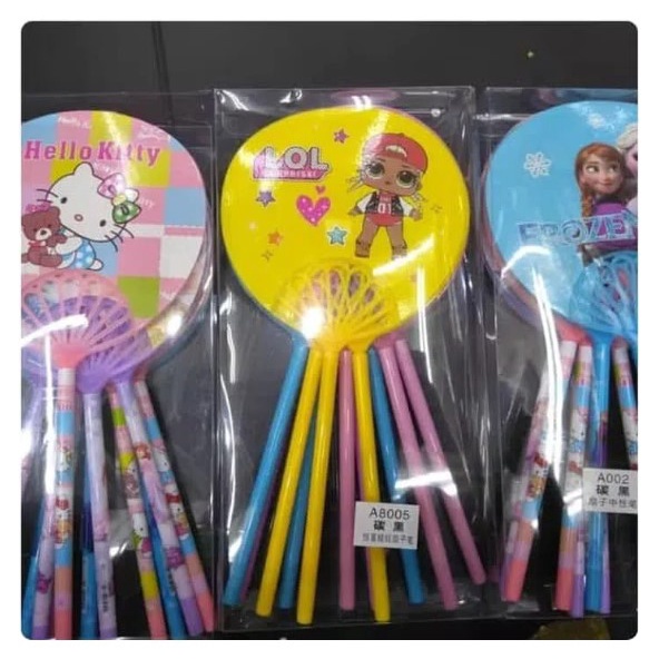 

Cod Pulpen Kipas / Pulpen Karakter Buah & Animal Lucu / Kipas Pen Animal Poli Shop