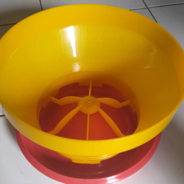Baby chick feeder alat ternak pakan ayam unggas