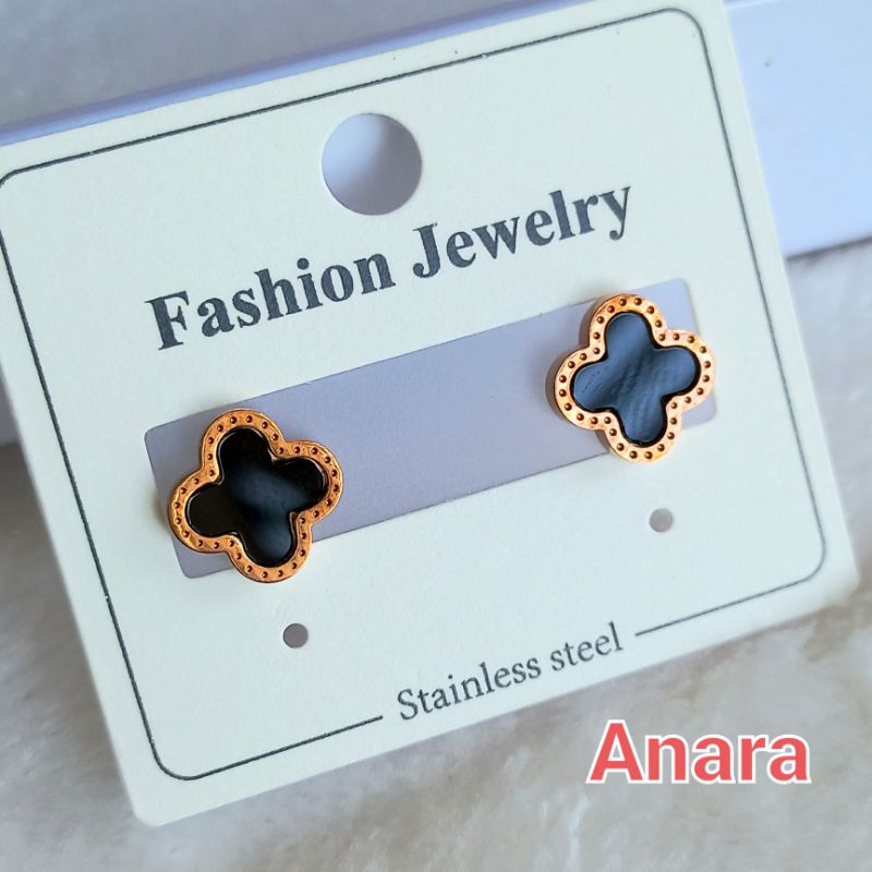 Anting Tusuk Titanium Bunga Antikarat / Titanium Asli