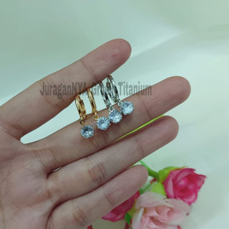 Anting Titanium Desi Mata Satu Gold Silver Super Cantik Anti Karat