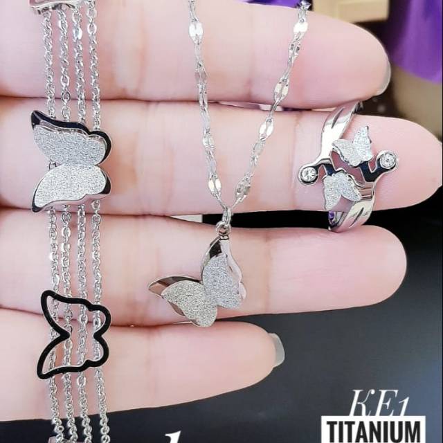 Titanium set perhiasan 2424j