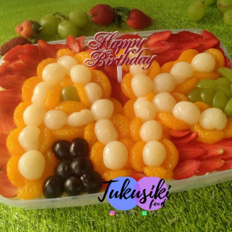 

tukusiki salad 2000 ml special full top Inisial Nama hanya 2 huruf