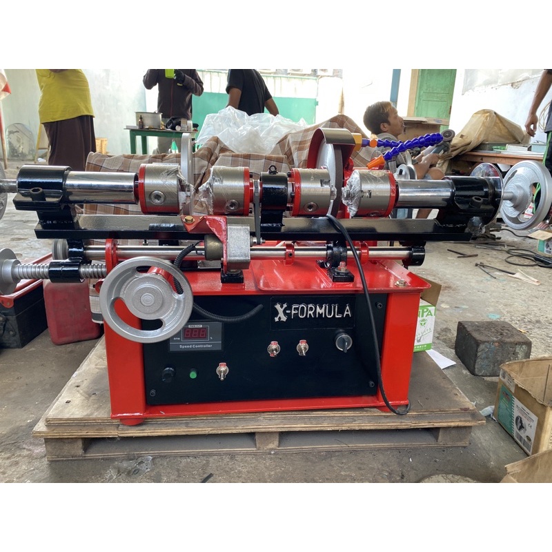 Mesin Copy Camshaft 4chuck 3inch