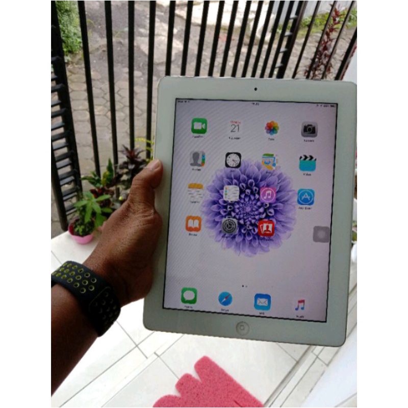 iPad 2 second 64 gb wifi+cell