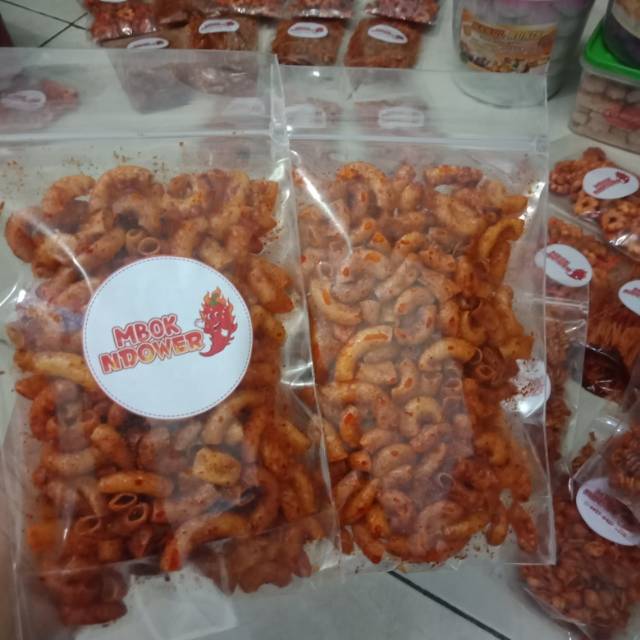 

Makaroni pipa pedas kemasan 70gr