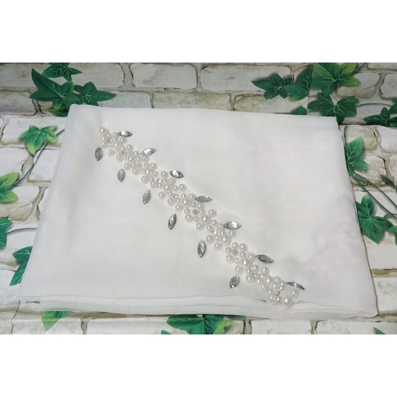 SEGIEMPAT PAYET BANDO BELLA/HIJAB BANDO MUTIARA/KERUDUNG PAYET BELLA SQUERE-Putih BW
