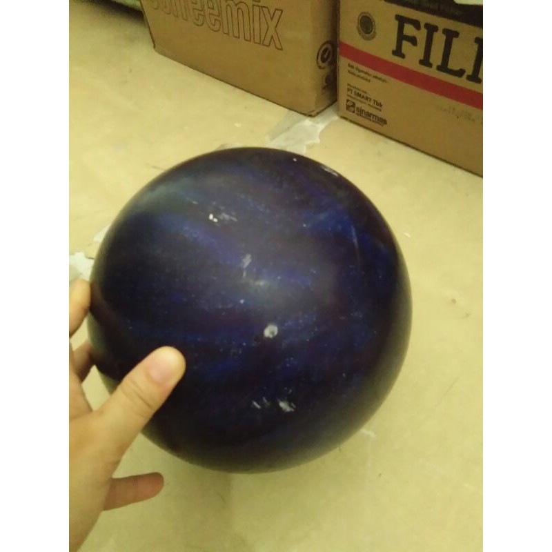 Bola Bowling Ebonite Maxim 11 pounds (bekas).