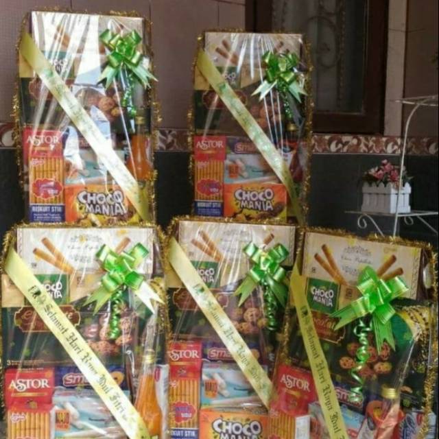 

parcel lebaran / parsel lebaran / parcel natal / parcel tahun baru / bingkisan lebaran