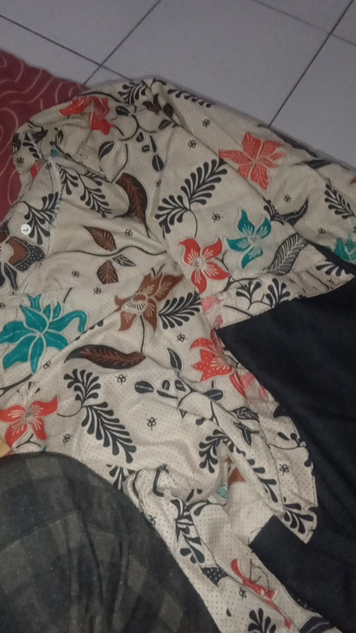 Atasan Batik Dolby Dolbi Dobby Doby Tenun Sutra Tulis Halus Katun Atbm Baron ,sarombit Atasan