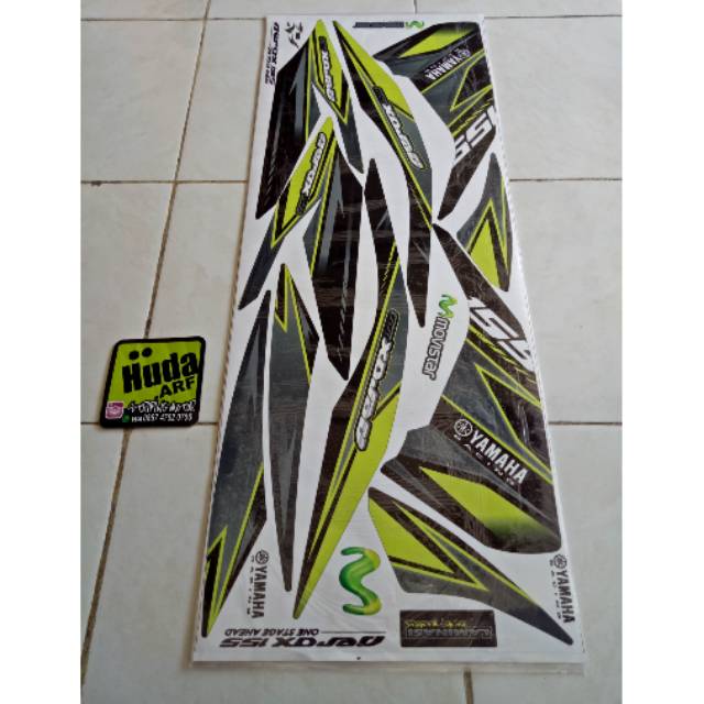Striping sticker lis motor variasi yamaha AEROX "GRAFIS"