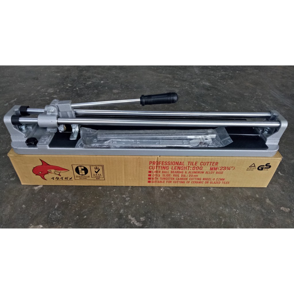 

TILE CUTTER CM-600
