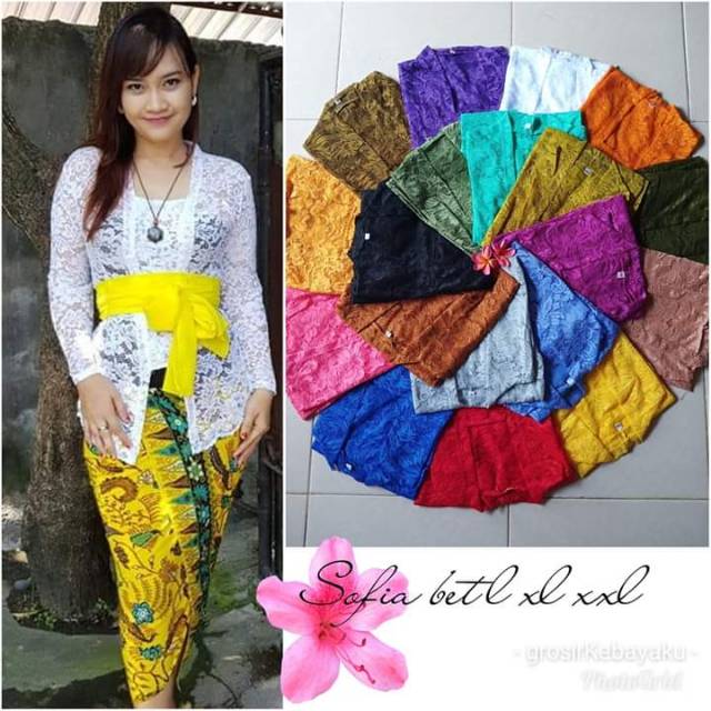 Setelan Kebaya Bali Jegeg