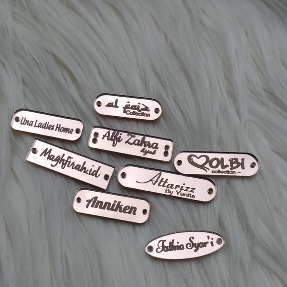 

Label Akrilik Hijab, Label Jilbab Akrilik, Akrilik Label
