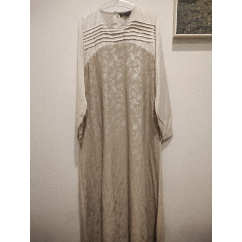 Paqisha abaya irsalina