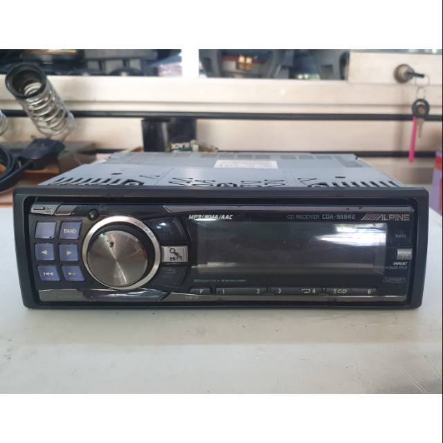 Alpine CDA-9884 Radio Stereo Mobil