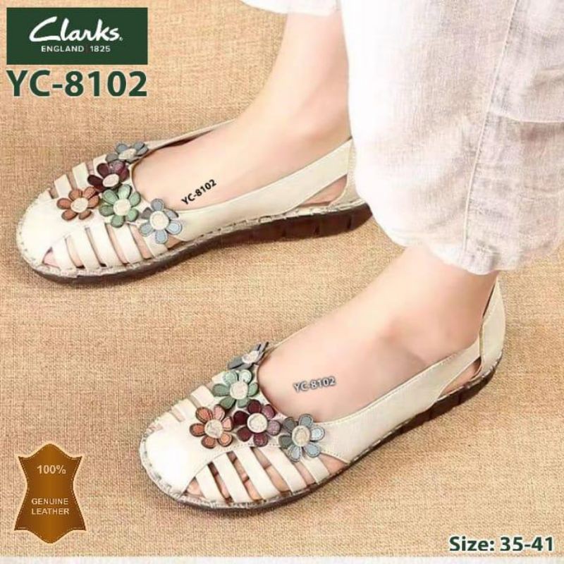 *Clarks YC-8102 Verbena Flower Leather Flat*