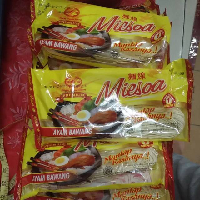 

Miesoa ayam bawang / miesoa cap burung layang terbang / miesoa kuah