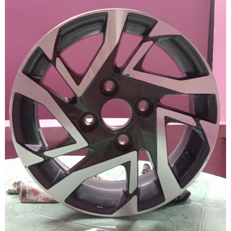 velg Toyota Avanza Veloz 2020