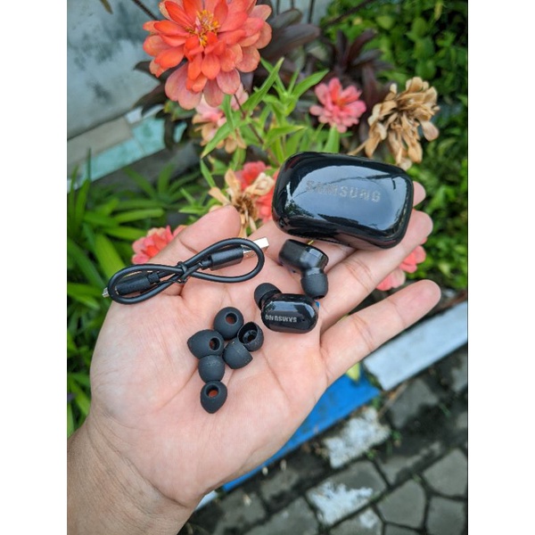 tws SAMSUNG Relax Pair66 Headphone nirkabel Bluetooth headset samsung nyaman dikuping