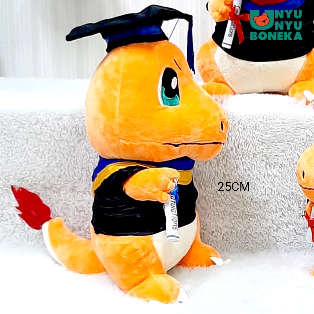 boneka toga wisuda charmander animal graduation souvenir pokemon