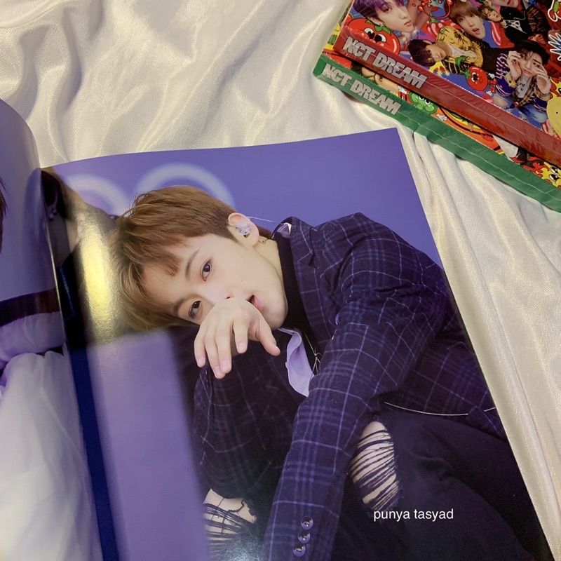Photobook fansite CAPABLE Mark Lee