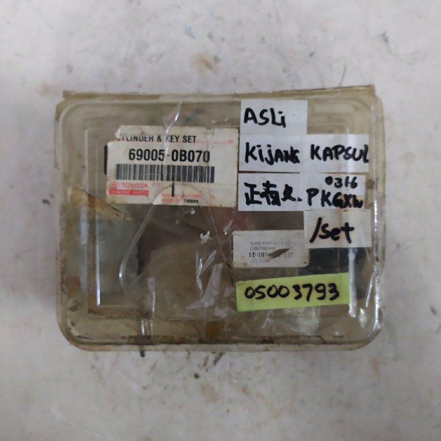 Kunci Kontak Assy Mobil Kijang Kapsul Asli 69005-0B070