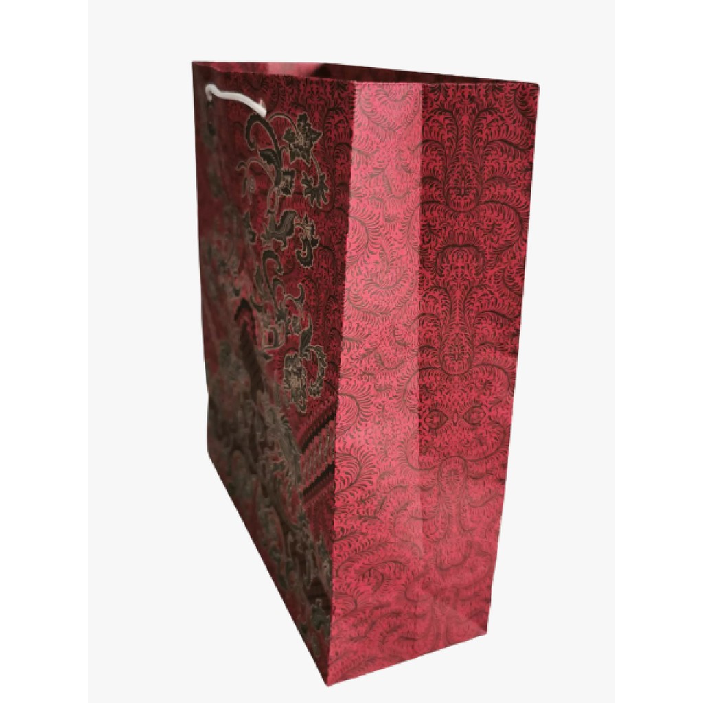 

Recomended 1Pak (isi 12pcs) Paper bag batik ukuran buku tulis 21 x 24 x 8cm