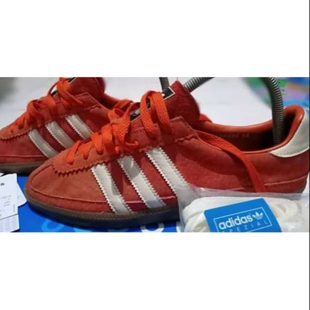 Adidas whaley spezial
