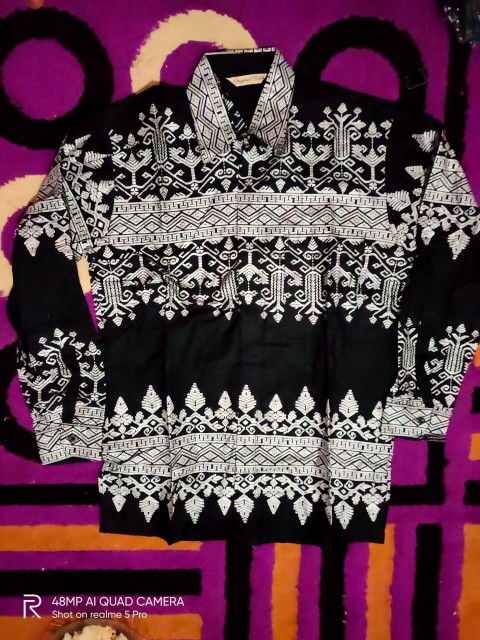 Kemeja Batik Semi Sutra Silky Premium Puring Istimewa