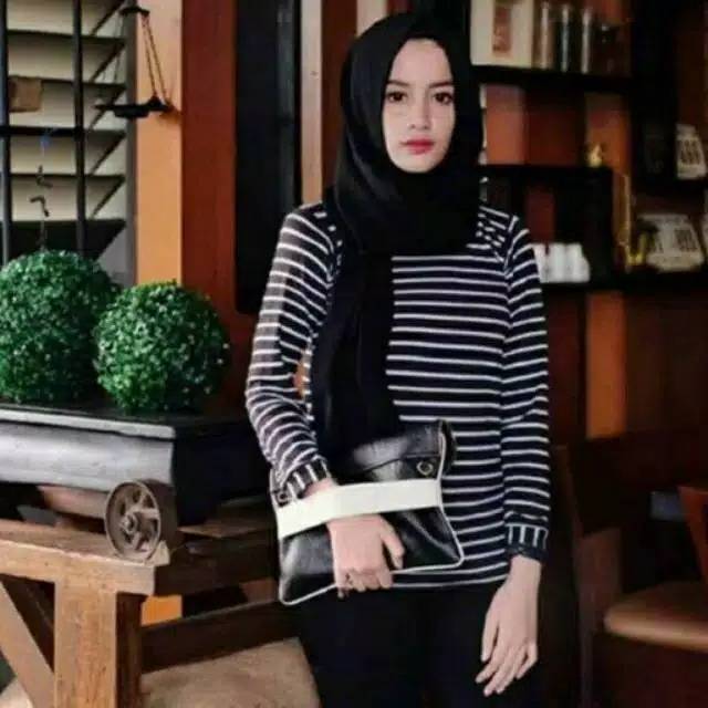 Atasan stevy panjang salur size L/Stevia/stevie/stevi SIZE L