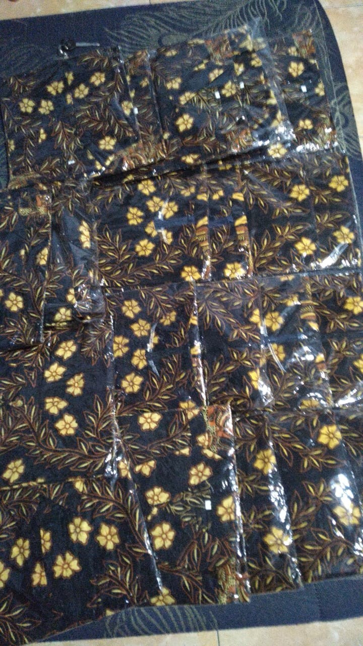 Batik Couple Keluarga Sania Ruffle Ori Ndoro Jowi Dnt Motif Emprit Kuning