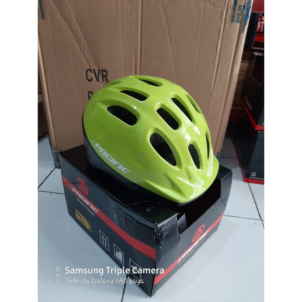  Helm  Helmet Sepeda  Anak  Kids Merk Pacific  SPJ 112 111 Foam 