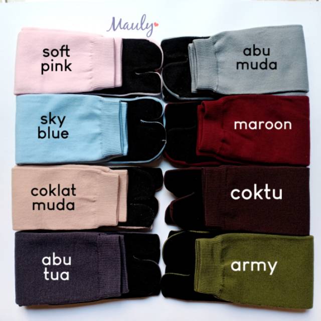 Kaoskaki jempol tapak hitam