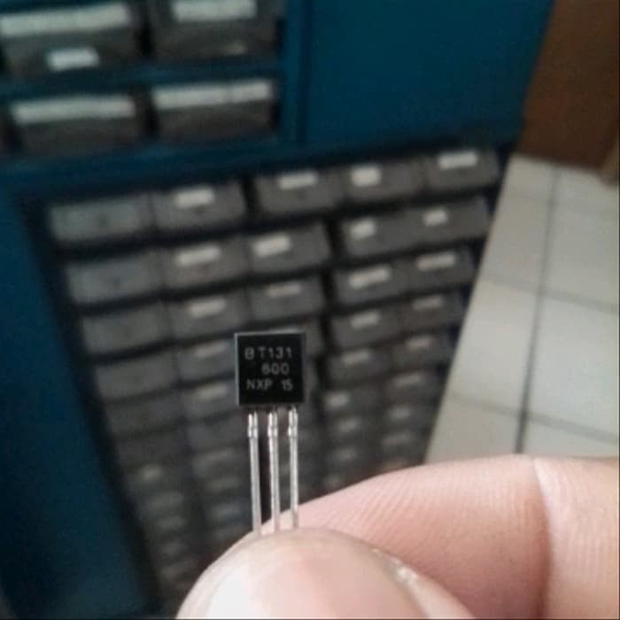 Transistor TR BT131 bt 131