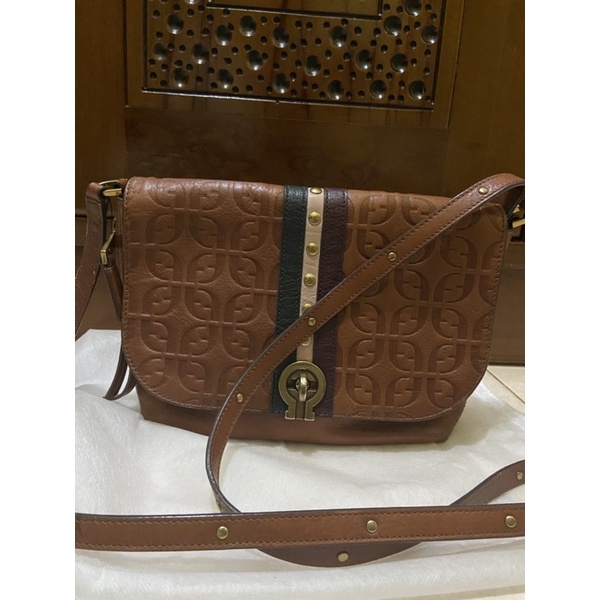 preloved fossil maya flap crossbody