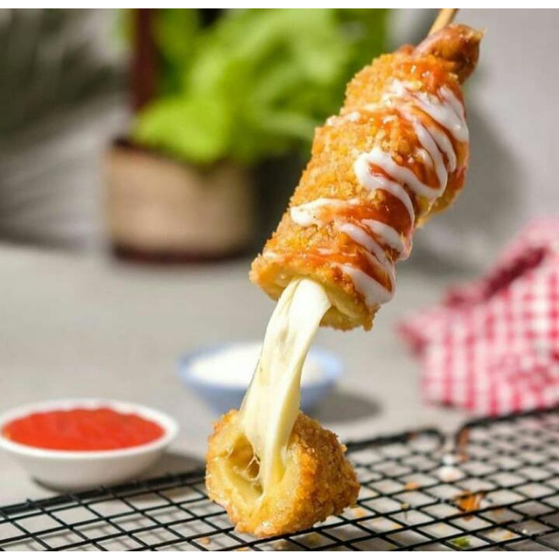 

CORNDOG MOZARELLA ISIAN FULL MOZARELLA FROZENFOOD CEMILAN MURAH