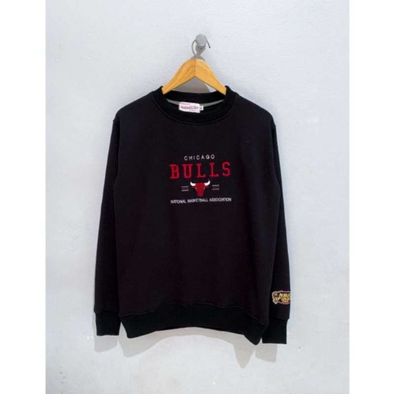 CREWNECK Bulls