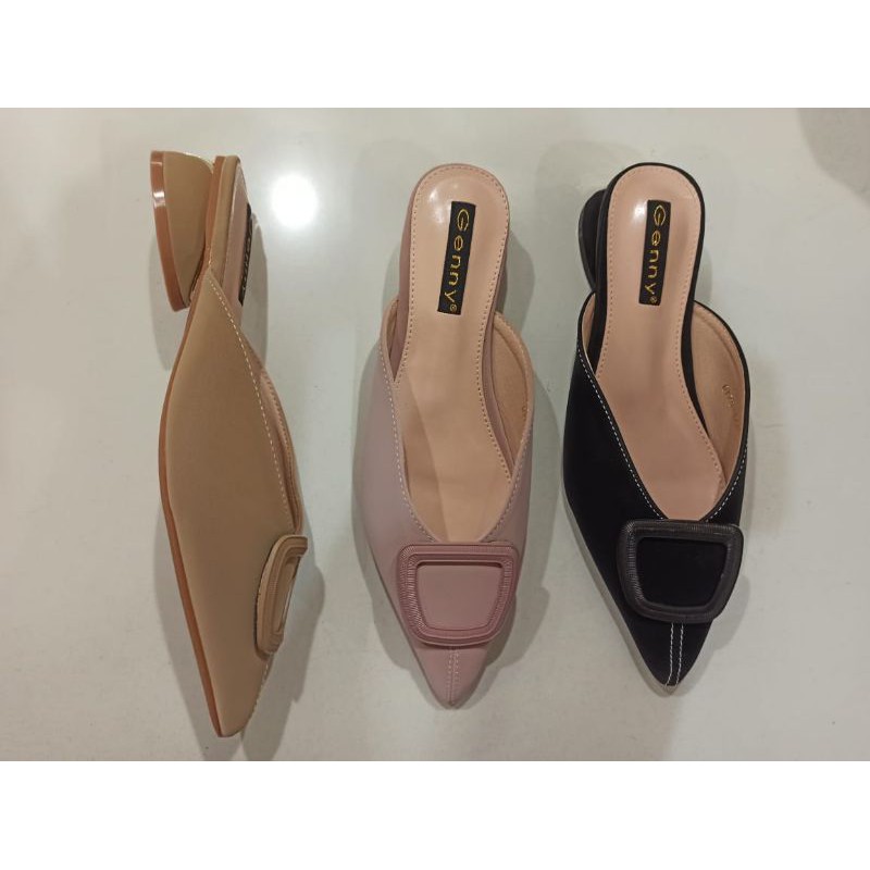 sepatu selop hak brand Genny