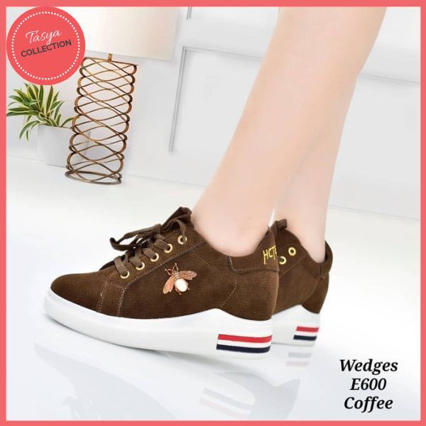 Sepatu Wanita Sneaker Lebah SDS246 Coklat