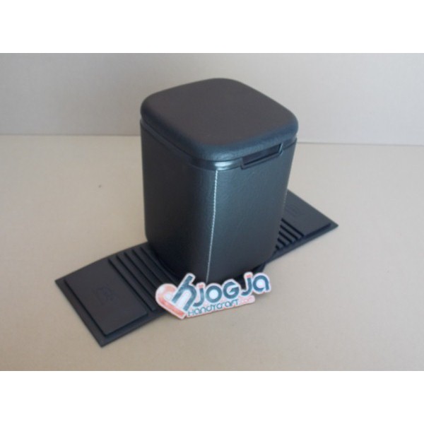 Tempat Sampah Mobil Cover Kulit Sintetis Elegan / Car Dustbin