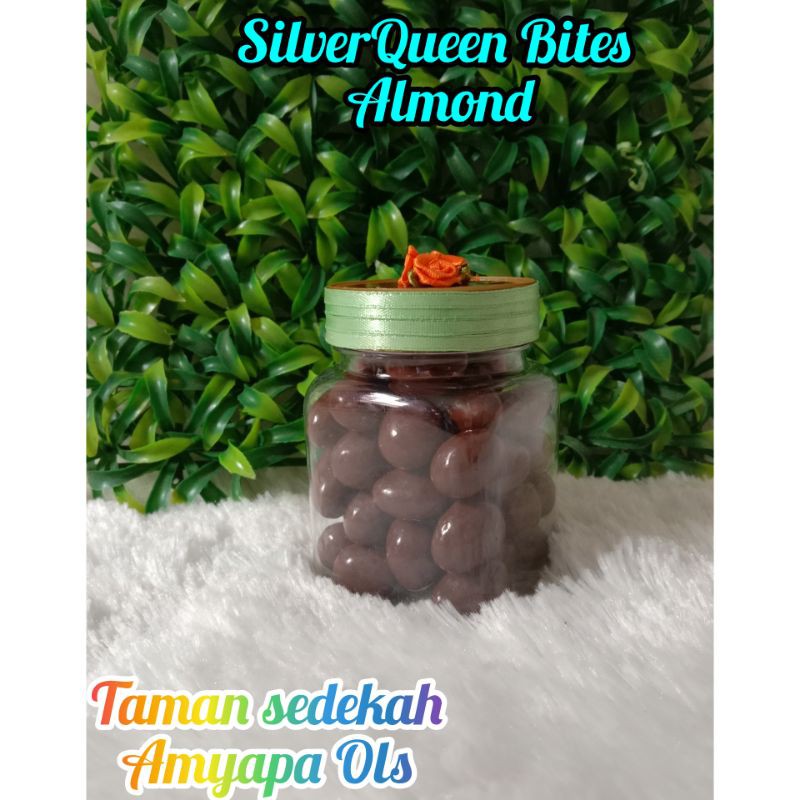 

Coklat SilverQueen Bites Almond Toples