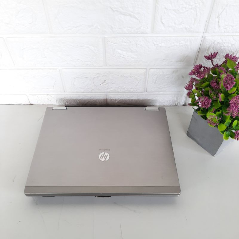 LAPTOP HP ELITEBOOK 2540P INTEL CORE I7 RAM 4 GB WIFI CAMERA SIAP PAKAI