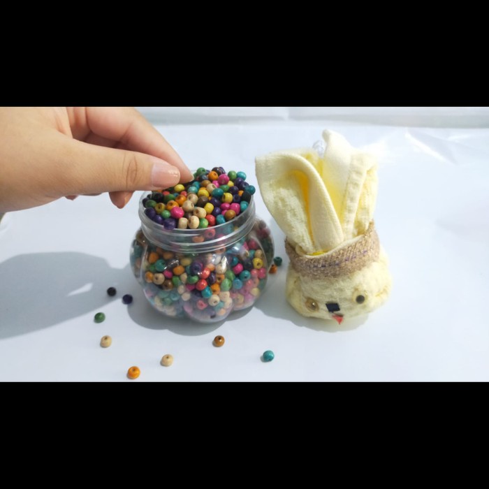 Manik/mote kayu warna warni 5mm