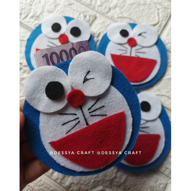 

Amplop Lebaran Flanel Karakter Doraemon