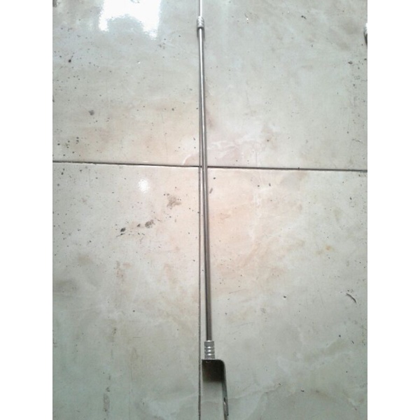 Tiang bendera sepeda