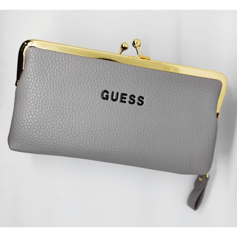 Dompet GUESS wanita (ada tali panjang)